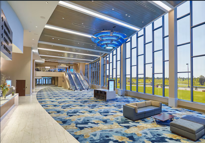 Mystic Lake — Hotel & Casino Experience